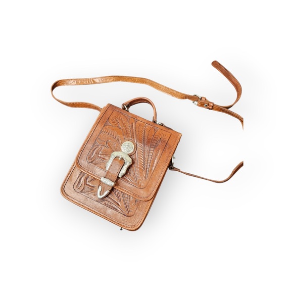 Force Ten Classic Authentic Handmade Tooled Leather Purse - Silver Buckle - Picture 2 of 7